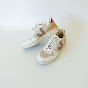Suede Veja Sneakers